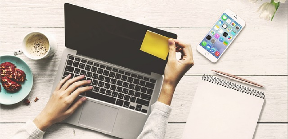 ロゴ制作会社の選び方【6つの基準】